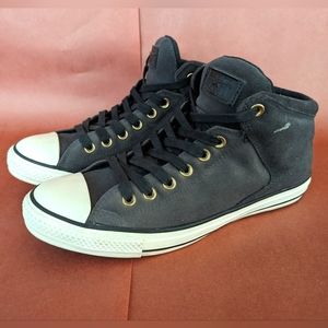Converse Chuck Taylor All-Stars Mid